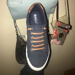 Shoes ( Dressy Sneakers )